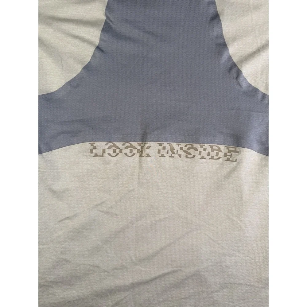 Lululemon Fast Free Shirt Mens Medium* Beige Gray Inspirational Performance Gym